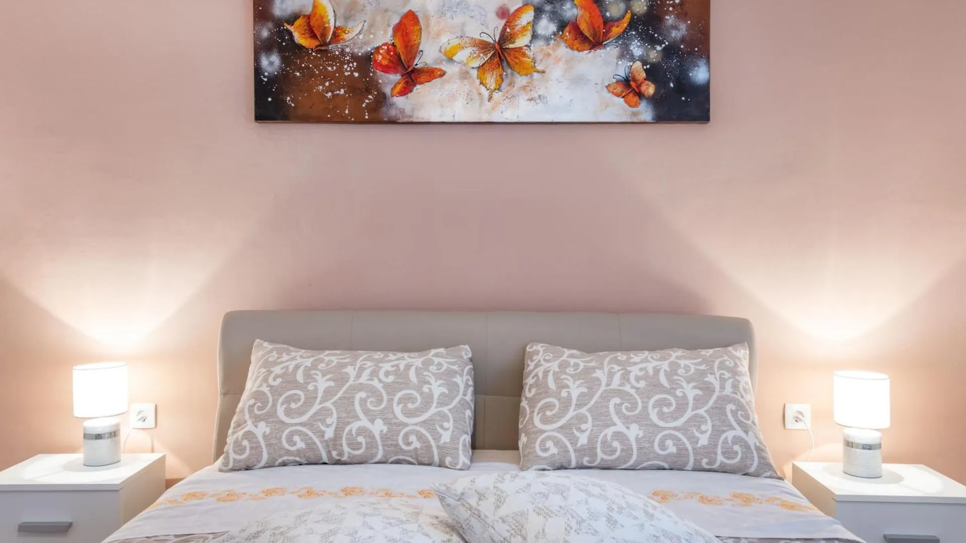 Villa Bonissa, A Private And Tranquil Haven Amidst Nature Pićan