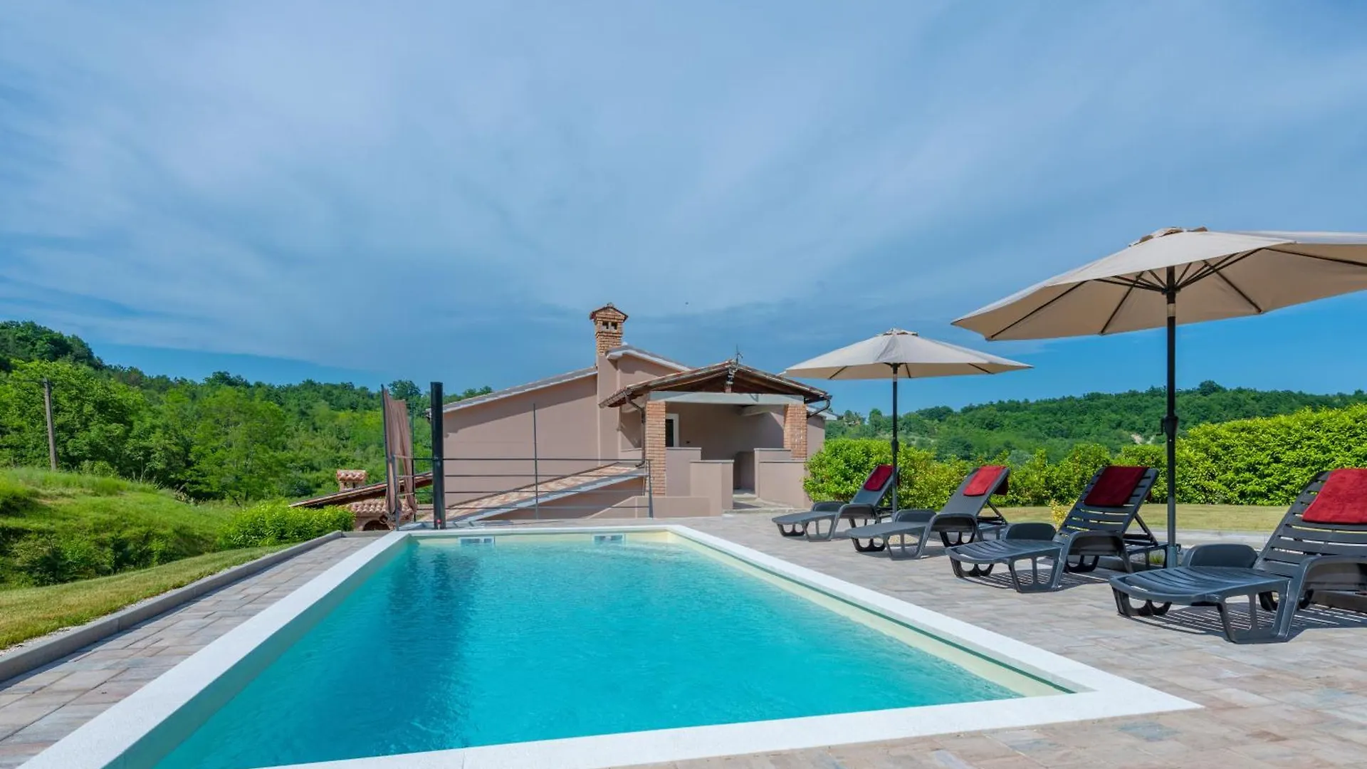 Villa Bonissa, A Private And Tranquil Haven Amidst Nature Pićan 0*,